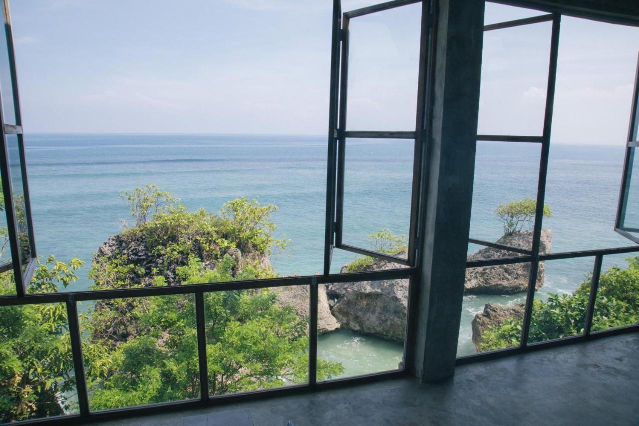 Villa V Uluwatu Exterior photo